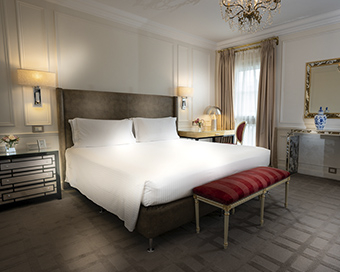 LUXURY STAY